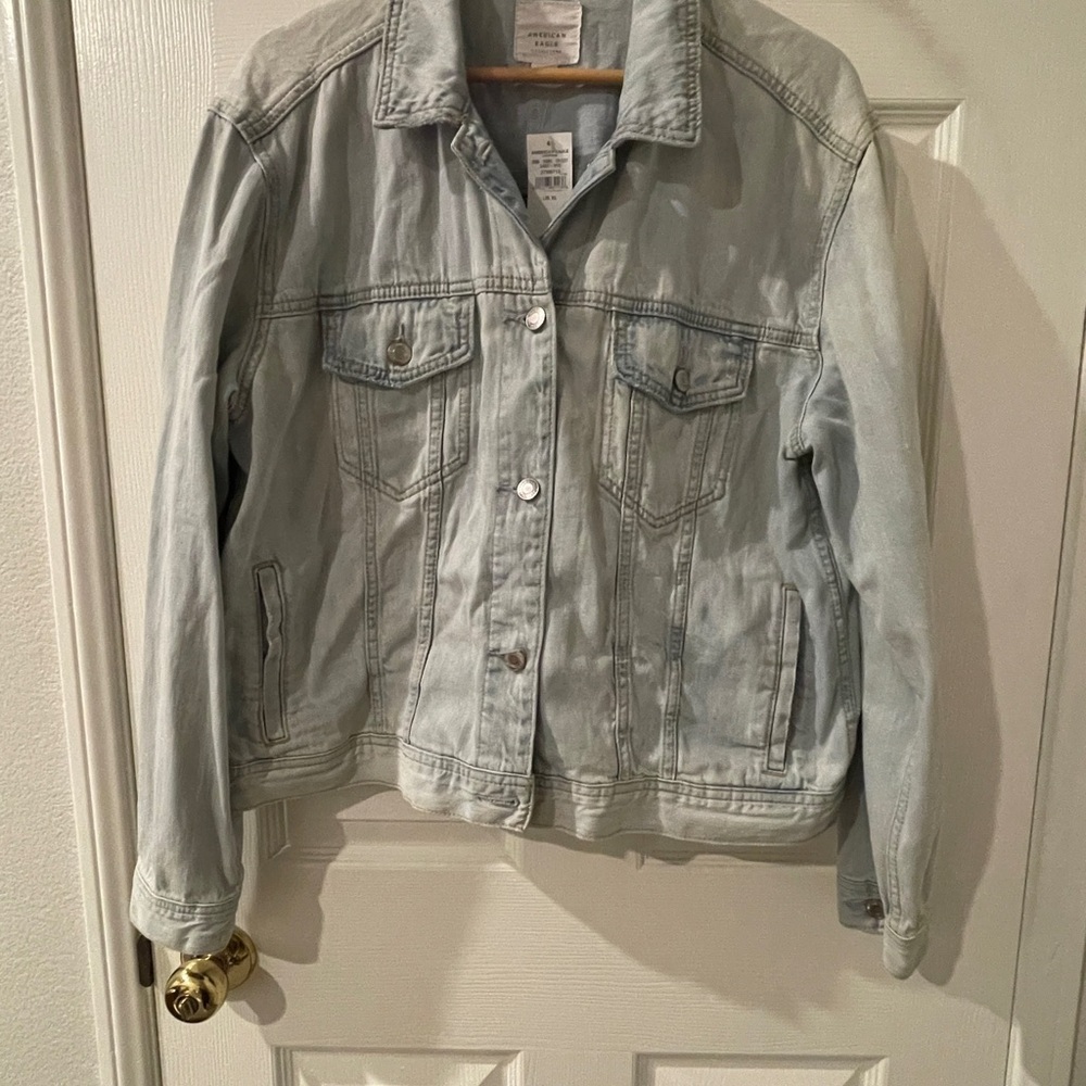Women's Light Blue Denim Jacket